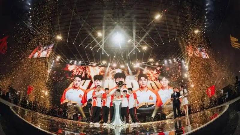 无畏契约职业赛事团队配合有哪些关键要素